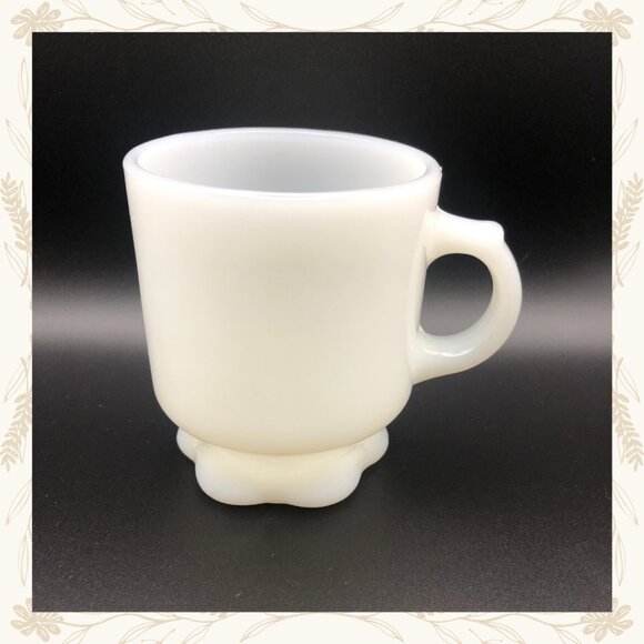 Vintage Anchor Hocking Fire-King Concord Milk Glass Mugs – Set of 6 (1960s) - Picture 2 of 8